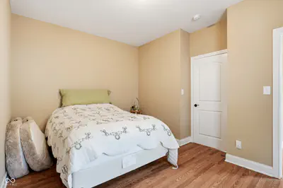 7217 Antiquity Drive, Carmel - 27