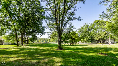 6301 800, Zionsville - 28