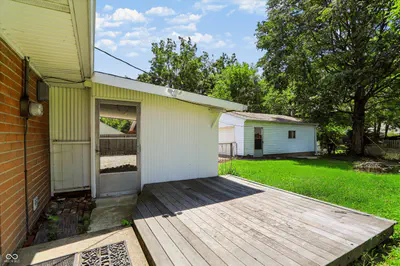 10550 McPherson Street, Carmel - 40
