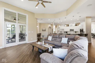 14682 Thor Run Drive, Fishers - 28