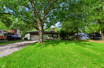 6410 Oxford Street, Indianapolis - 3