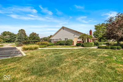 7538 Farm View Circle Drive, Indianapolis - 26