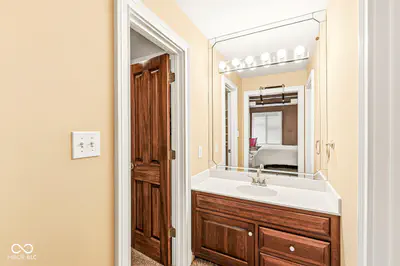 8813 Worthington Court, Indianapolis - 39