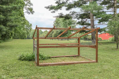 8025 Sycamore Road, Fairland - 27