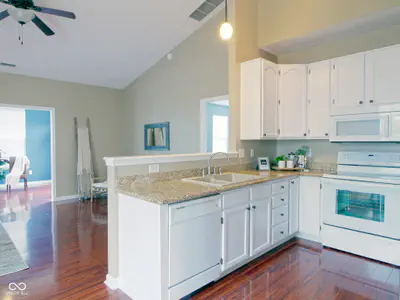 8346 Montgomery Avenue, Indianapolis - 9