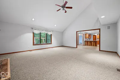 13309 Della Furba Court, Fort Wayne - 2
