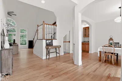 1040 Sullivans Ridge, Zionsville - 2