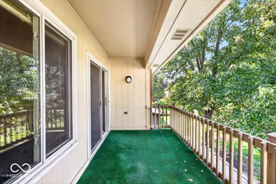 528 Hunters Drive, Carmel - 31