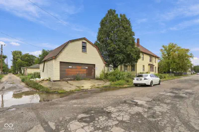 202 Addison, Indianapolis - 43