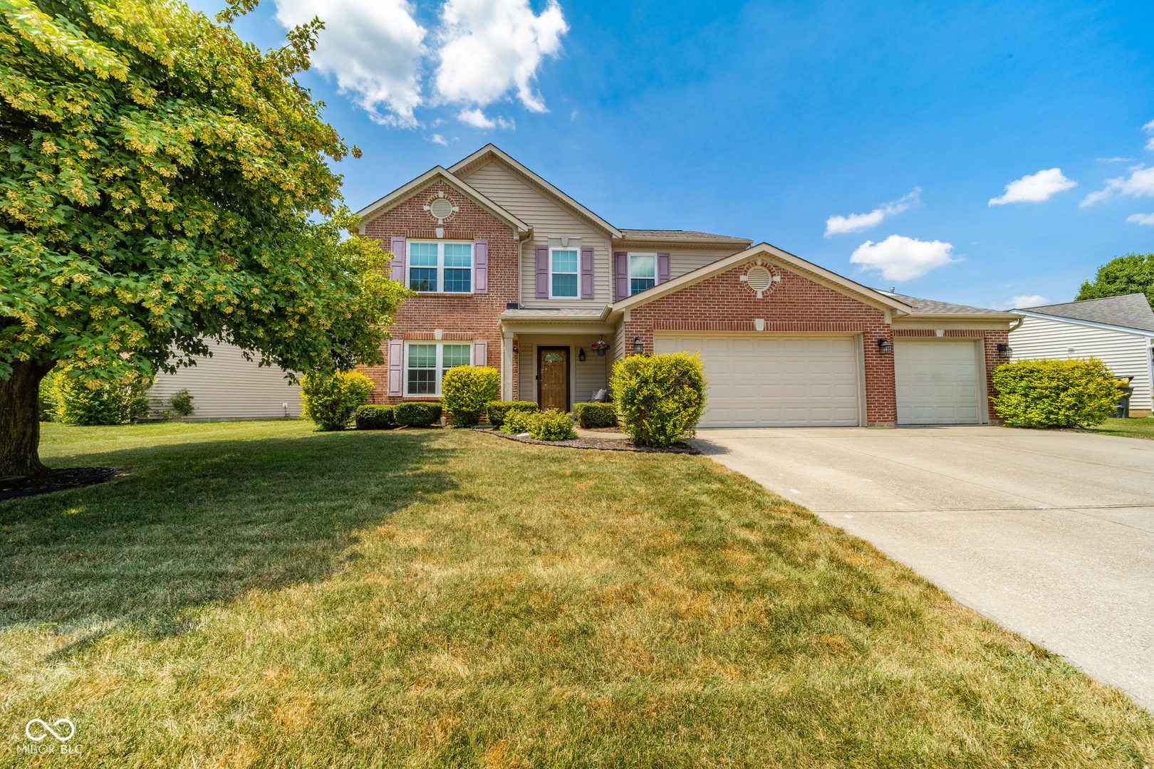 5721 Columbia Circle, Greenwood