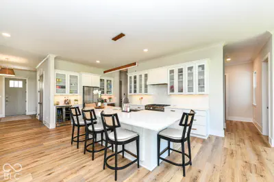 4488 Miller Way, Westfield - 14