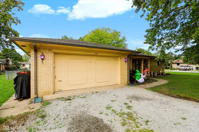 166 Altum Court, Bargersville - 3