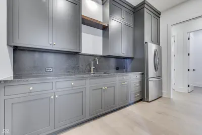 10880 Dartmoor Court, Zionsville - 8