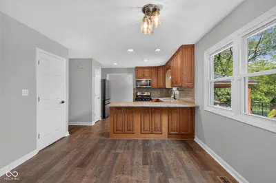 7719 Golf Club Court, Indianapolis - 28
