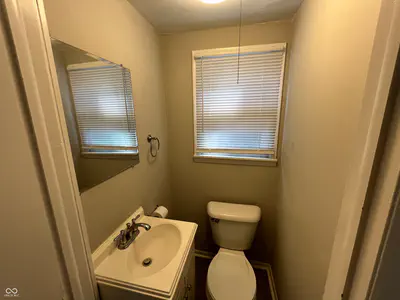 4069 Graceland Avenue, Indianapolis - 22