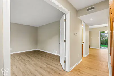430 N Shore Court, Franklin - 4