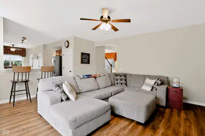 7253 Shag Oak Drive, Noblesville - 18
