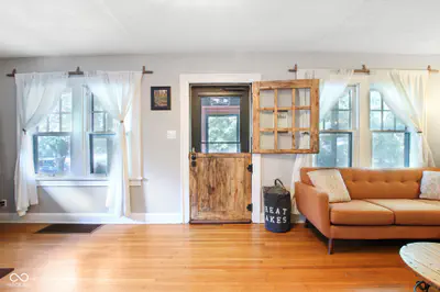 5607 Carrollton Avenue, Indianapolis - 6