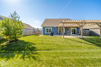 493 N Crystal Drive, Fortville - 42