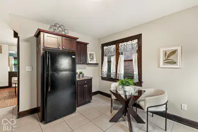 847 Jefferson Avenue, Indianapolis - 11