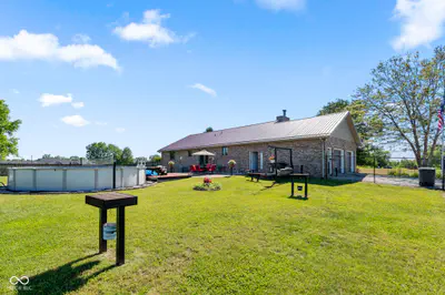 1802 Ewing Street, Seymour - 40