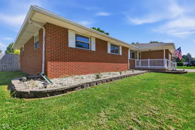 912 10th Street, Greensburg - 2