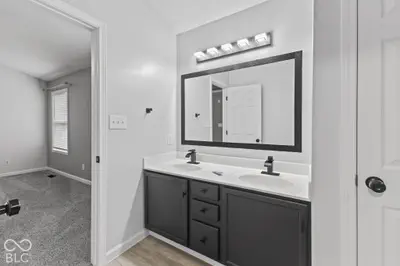 6459 Woodhaven Court, Avon - 26