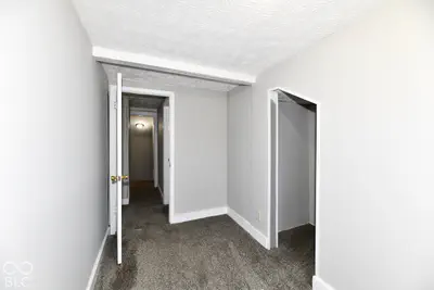 802 N Bradley Avenue, Indianapolis - 28