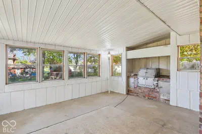8208 W Lone Beech Drive, Muncie - 34