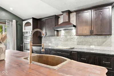 8671 Kinman Drive, Nineveh - 50