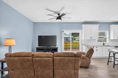 705 N Sobota Way, Trafalgar - 11