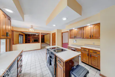 7044 Oakbay Drive, Noblesville - 11