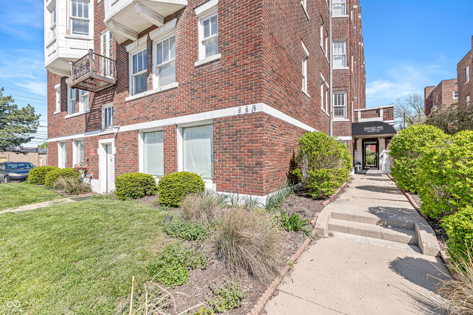 230 9th Street, Indianapolis