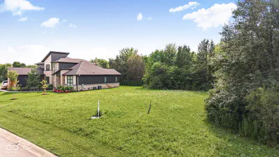10470 Woodhall Lane, Carmel - 5
