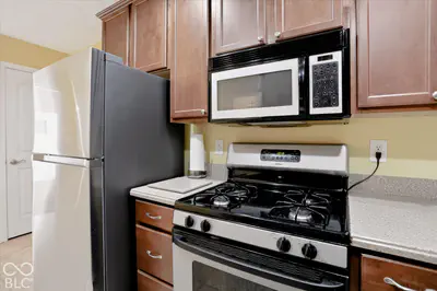 5517 Blairwood Drive, Indianapolis - 18