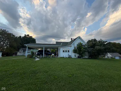 607 Lafayette Avenue, Oolitic - 5