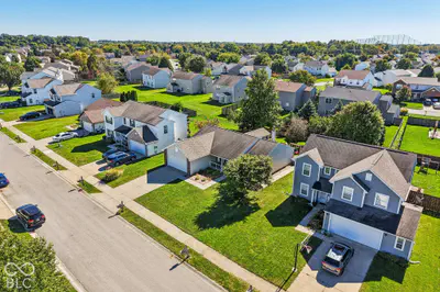 12305 Titans Drive, Fishers - 50