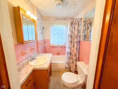 10449 W 300 S, Jamestown - 49