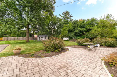 1000 E 81st Street, Indianapolis - 42