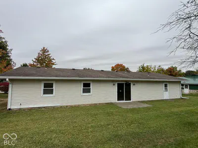 210 Hillside Drive, Hartford City - 5