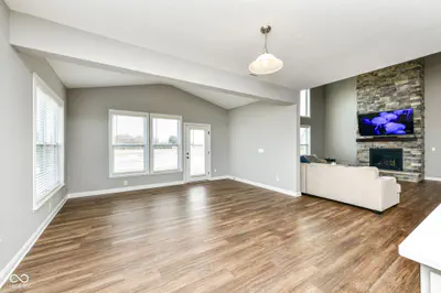10627 Oak Bend Boulevard, Indianapolis - 14