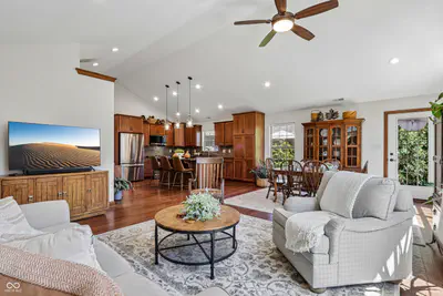 4935 Harrisburg Court, New Palestine - 8