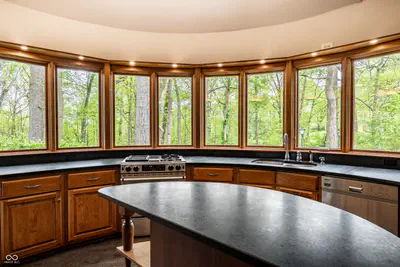 402 Kessler Boulevard West Drive, Indianapolis - 33