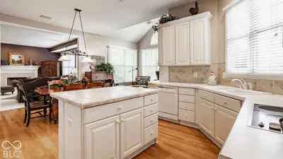 12378 Hyacinth Way, Carmel - 17