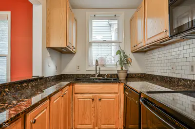 549 Fletcher Avenue #APT 2, Indianapolis - 17