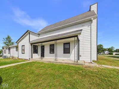 706 Walnut Street, Frankton - 2