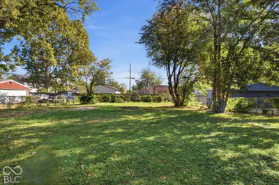 555 Woodrow Avenue, Indianapolis - 18