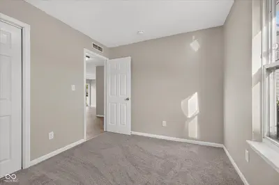 6943 Beargrass Court, Indianapolis - 18
