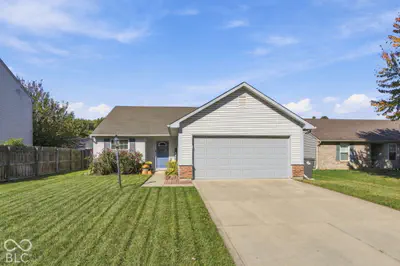 5914 Woodcote Drive, Indianapolis