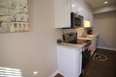 1151 Canterbury Court #B, Indianapolis - 15